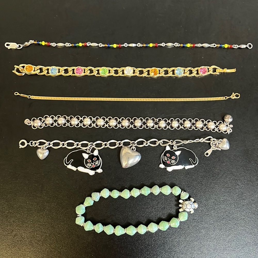 Six vintage bracelets varying in condition, size and quality